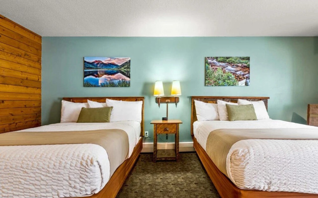 Box Canyon Lodge And Hot Springs
