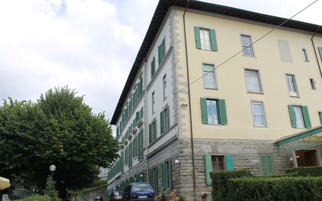 Hotel Croce di Savoia