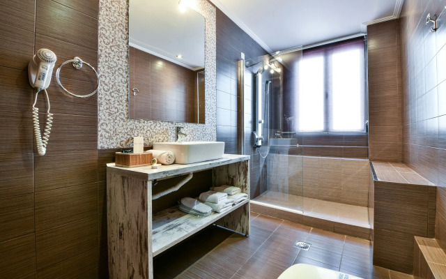 Athens Way Pop Art Hotel