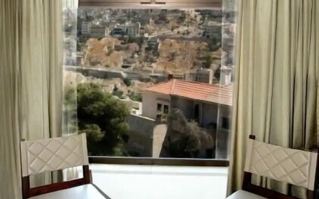 Jabal Amman Hotel