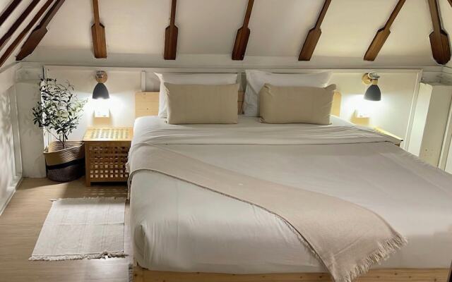 Big Tree Boutique Hotel