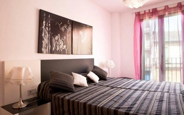 Apartamentos & Suites Real de Cartuja