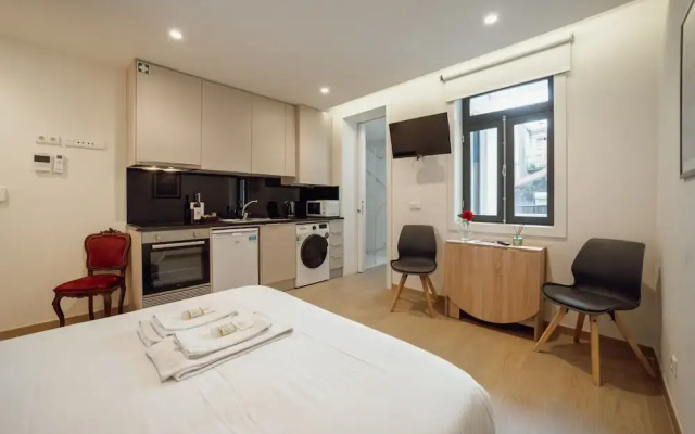 Carmo Residence Porto - S Luis by Vacationy