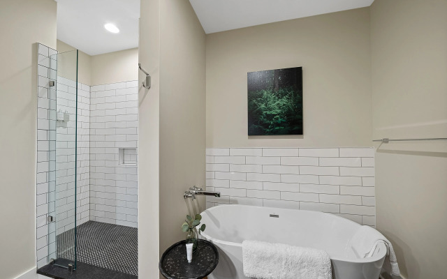 The Blowing Rock Manor