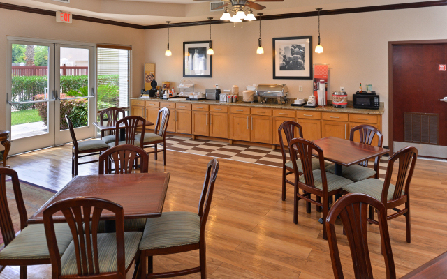 Hampton Inn & Suites Houston-Bush Intercontinental Aprt