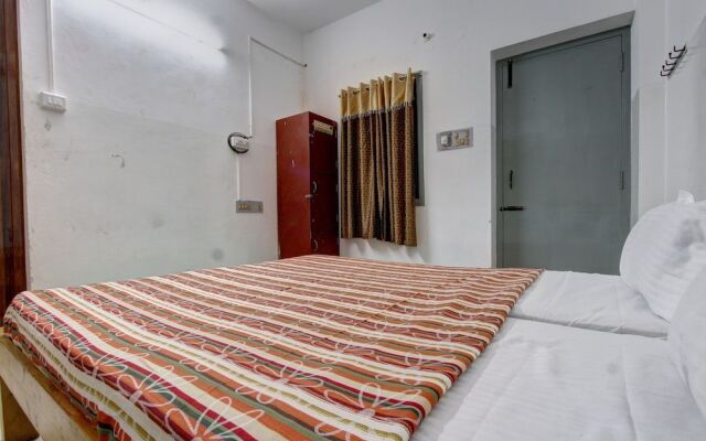 Spot On 40228 New Modern Homestay