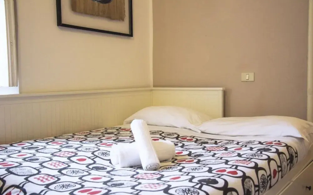 7 Archi Bed & Breakfast