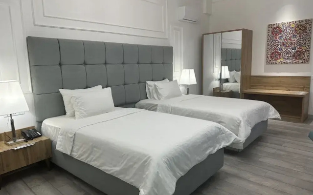 Alexia Suite - UNESCO Heritage List Suite