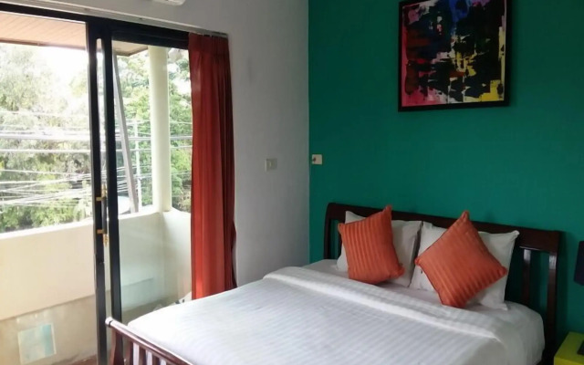 M Hostel Lanta