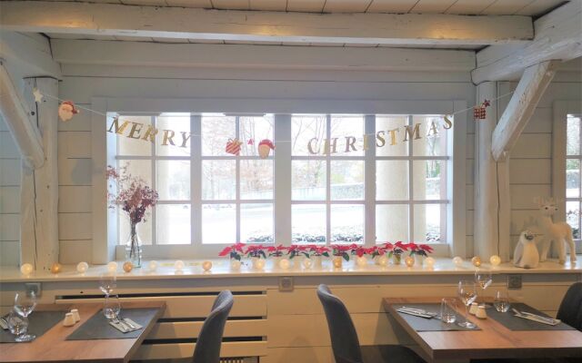 Logis Hôtel Annecy Nord / Argonay