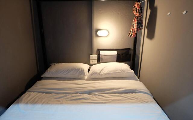 Puck Hostel : พัก โฮสเทล
