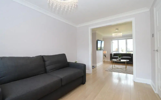 Dunfermline Luxury 3 bedroom house