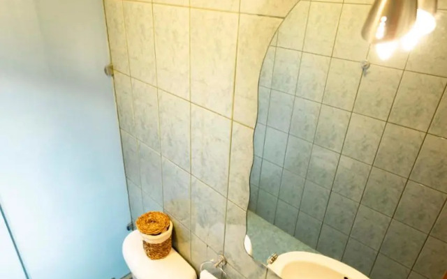 Patagonia Baker Lodge