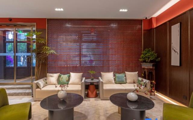 Renjoy Hotel Beijing Yonghe Temple Guijie Siheyuan