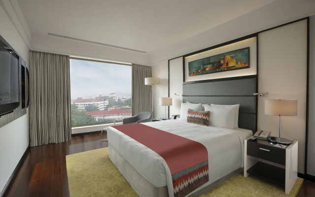 Crowne Plaza Pune City Centre by IHG
