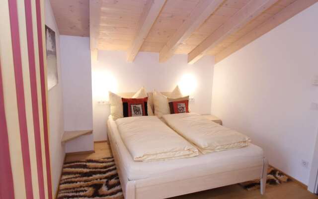 Contemporary Apartment in Leogang near Ski Area