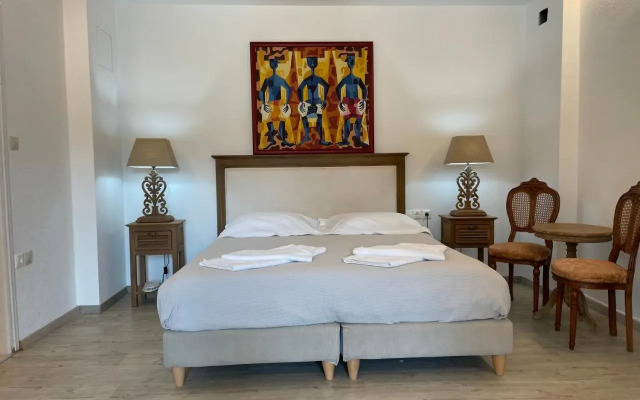 Syros village suites