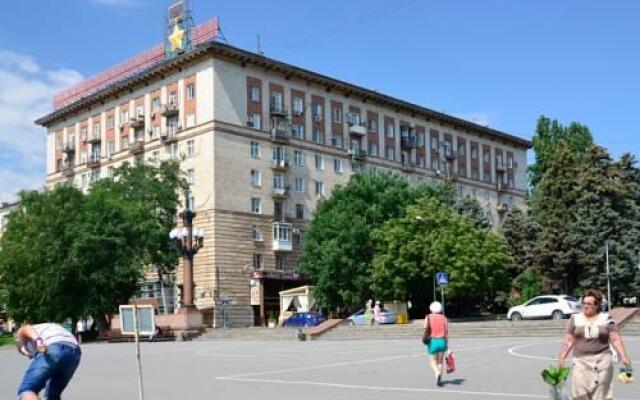Apartments on Alleya Geroev