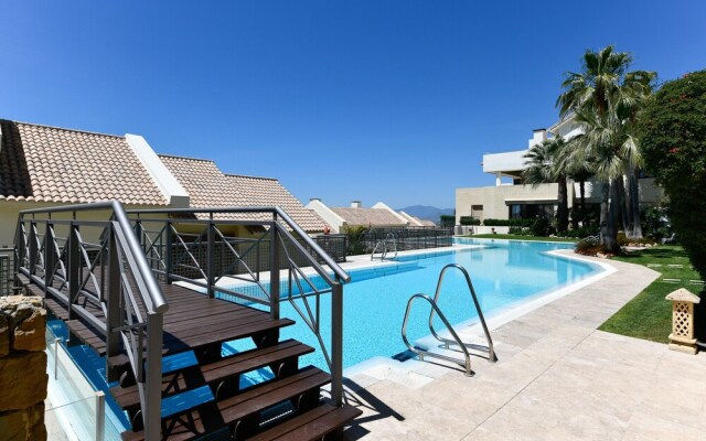 Monteros Hill Club Marbella Canovas (VC)