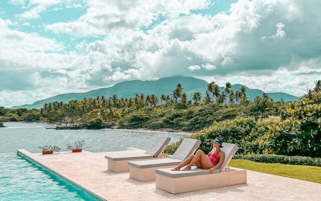 Peninsula Esmeralda