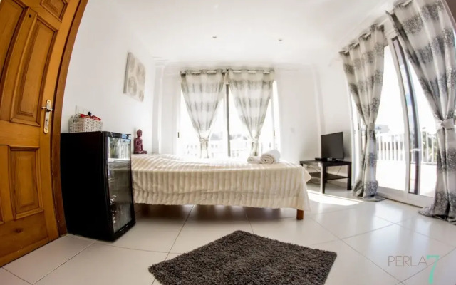 Perla Seven Apartments