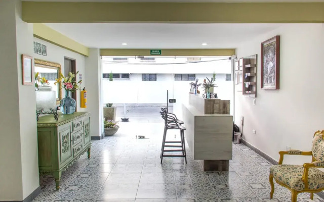 Hotel Avanti