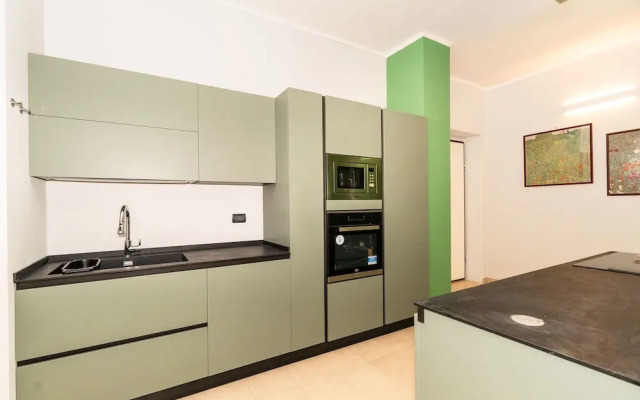 Cit Turin Flat with Panoramic Balcony