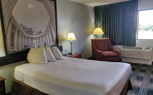 Sprucewood Inn