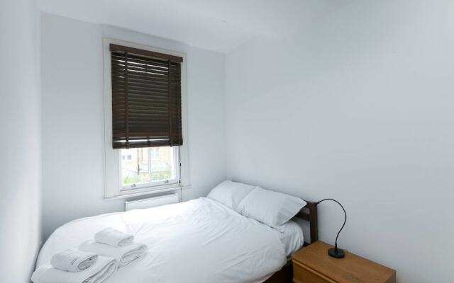 2 BED Flat in Swiss Cottage