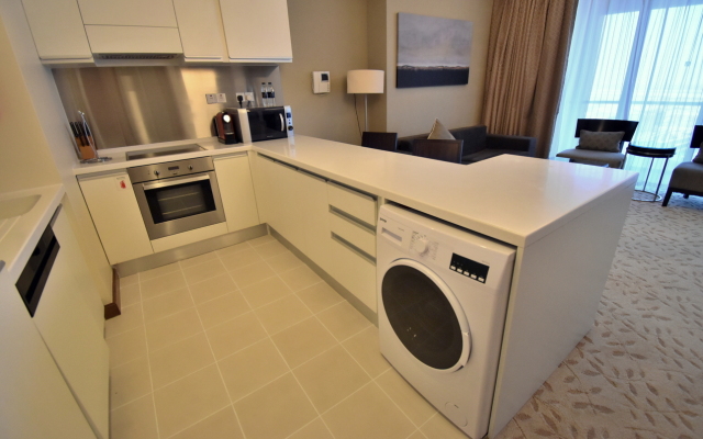 Luxury 1 bedroom at Fashion Avenue Dubai Mall Residences