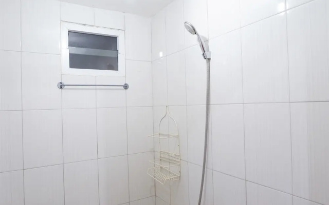 Comfy 2Br @ Grand Center Point Apartment