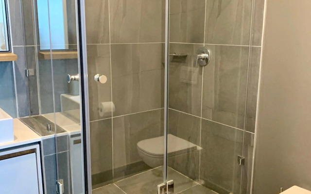 Umhlanga Arch 703 Sea View self-catering