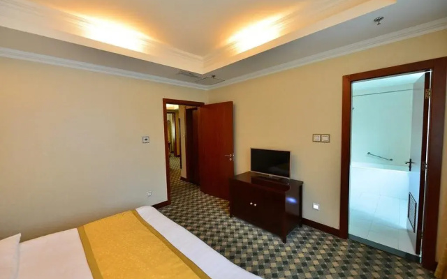 Long Ge Hotel