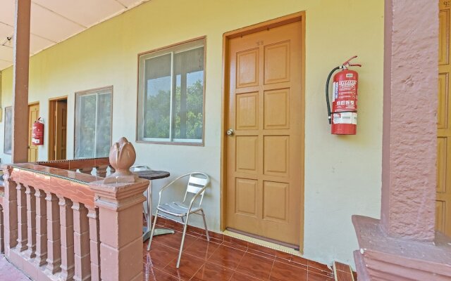 Oyo 90630 Mat Leon Village