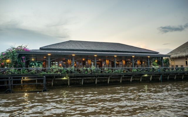 The Manor Lake Front Resort by Phyu Zin Group of Hotels