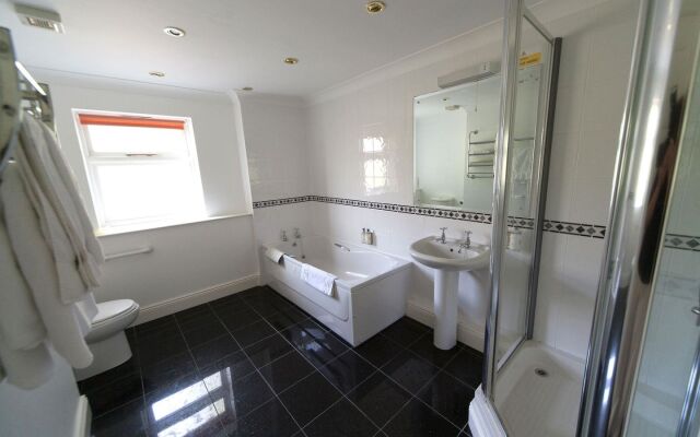 The Izaak Walton Hotel