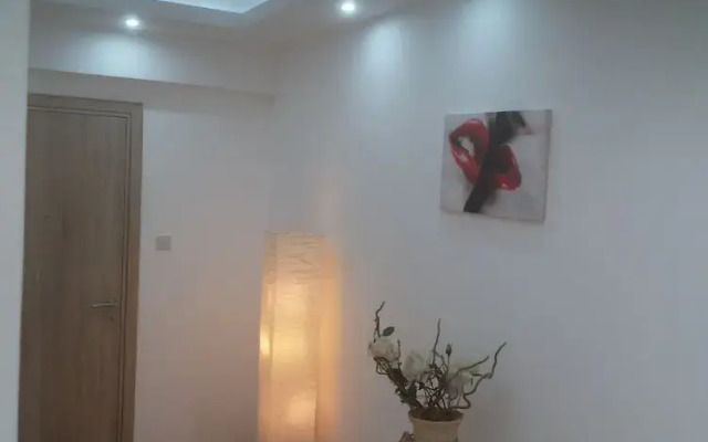 3 Bedroom Apartment with Sea View