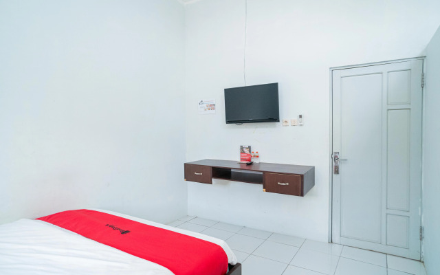 RedDoorz near Universitas Palangkaraya 2