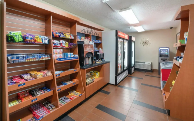 Candlewood Suites Washington-Fairfax by IHG