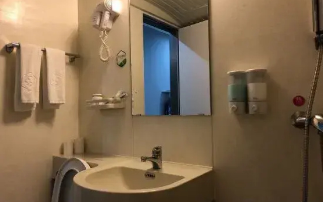 99inn Selected Hotel (Hefei University Town Emerald Lake)