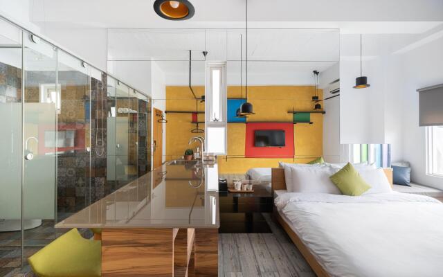 Color Coral Boutique Hotel