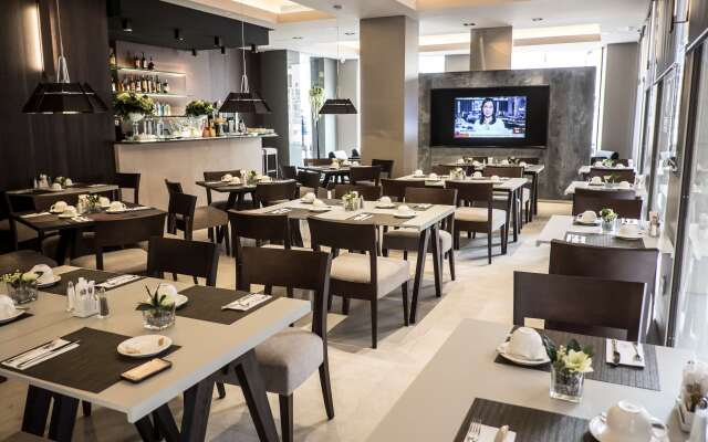 Vincci Mercat Hotel