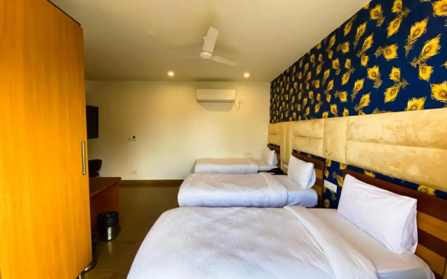 Sky Suites Huda City Center