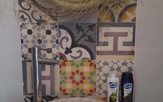 Art riad au bord de la mer