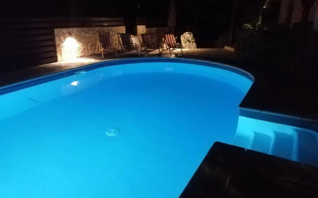 Sunny Pool Apartments - One Bedroom Apartment