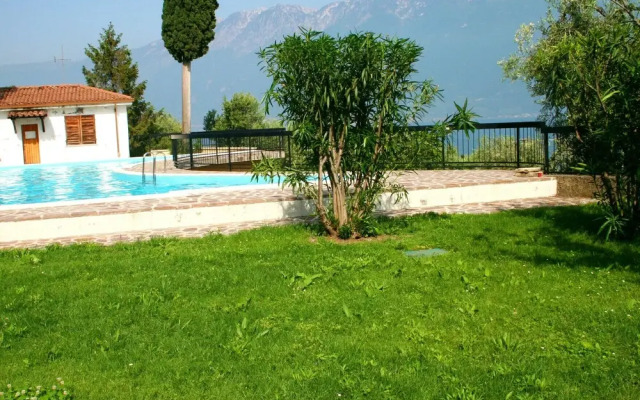 Limonaia Il Pescatore - Rebomaholidays