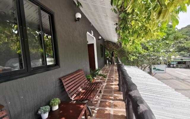 Baan Rock Inn