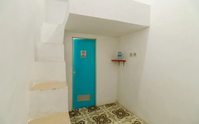 RedDoorz Syariah near Pangkal Balam Port Bangka