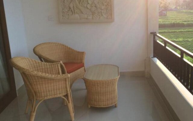 D'Sawah Amed Homestay & Warung