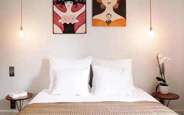 Between Us Bed and Breakfast